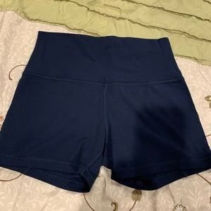 EUC Lulu Align 4” shortie